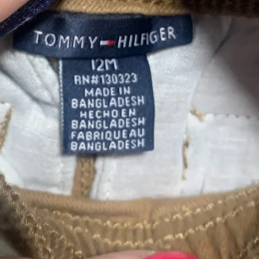 Tommy Hilfiger nwt khaki